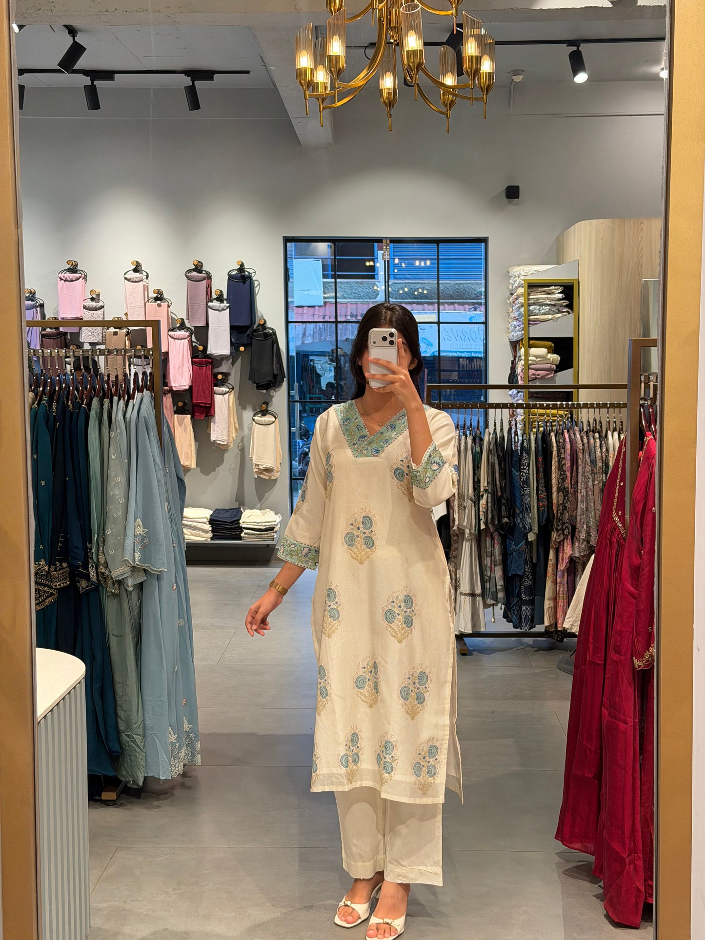 Ivory Chanderi Silk Floral Printed Kurta Set