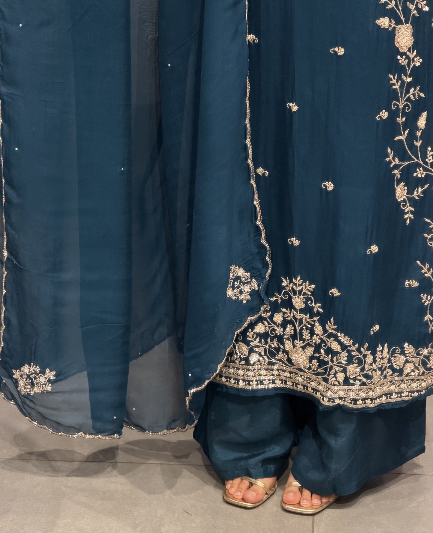White & Navy Organza Anarkali