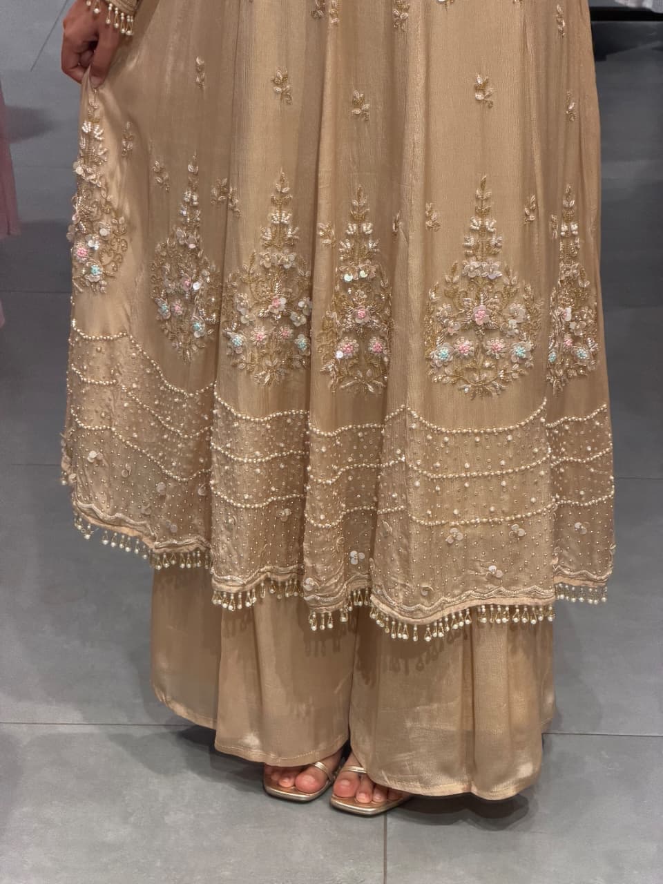 GOLDEN Chinnon Silk handwork partywear