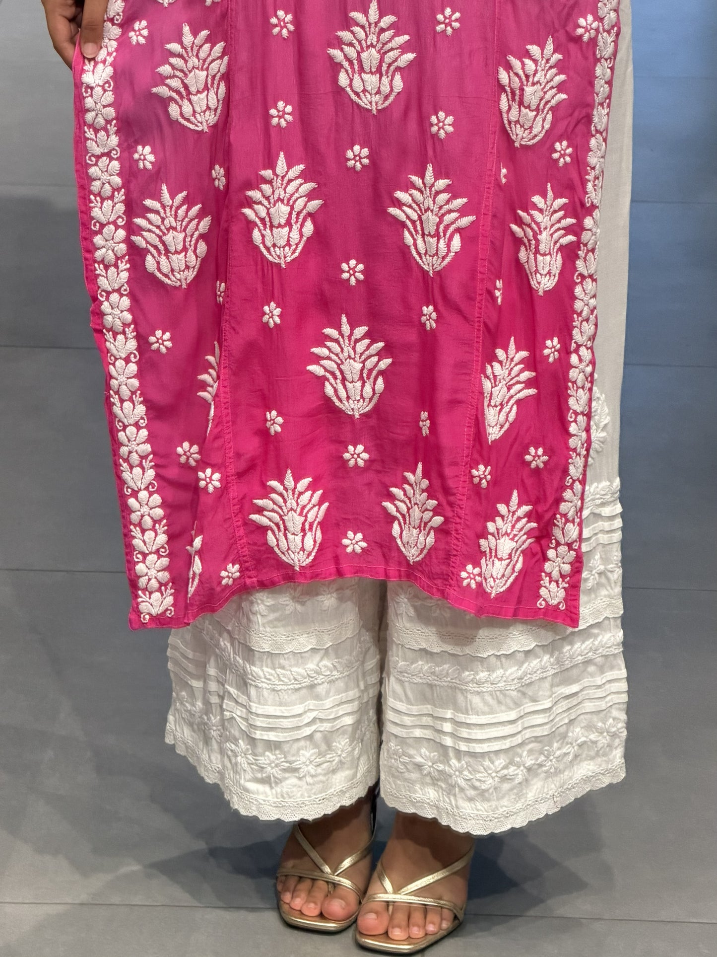 Pink Ombre Georgette Chikankari Kurti