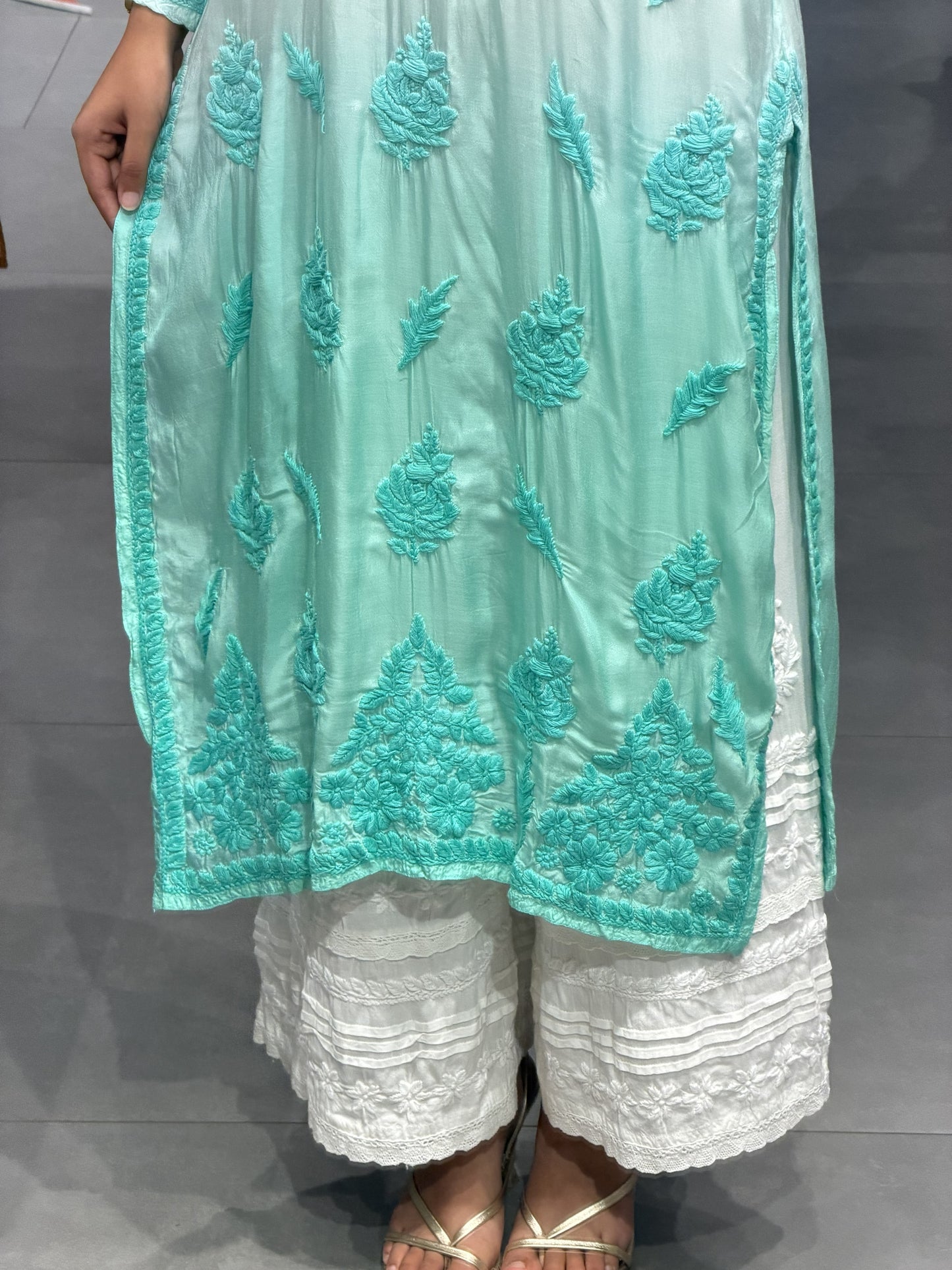 Elegant Aqua Chikankari Kurta