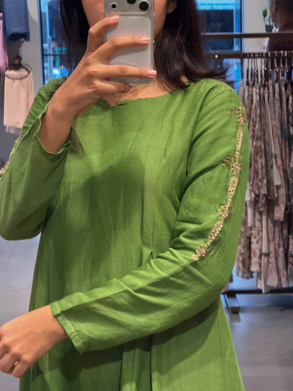 ELEGANT PISTACHIO  GREEN MUSILN SET