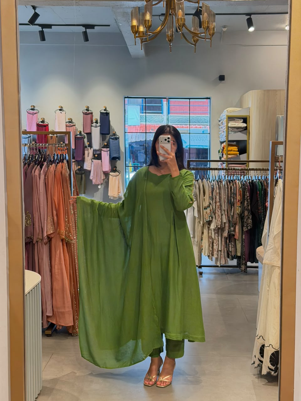 ELEGANT PISTACHIO  GREEN MUSILN SET