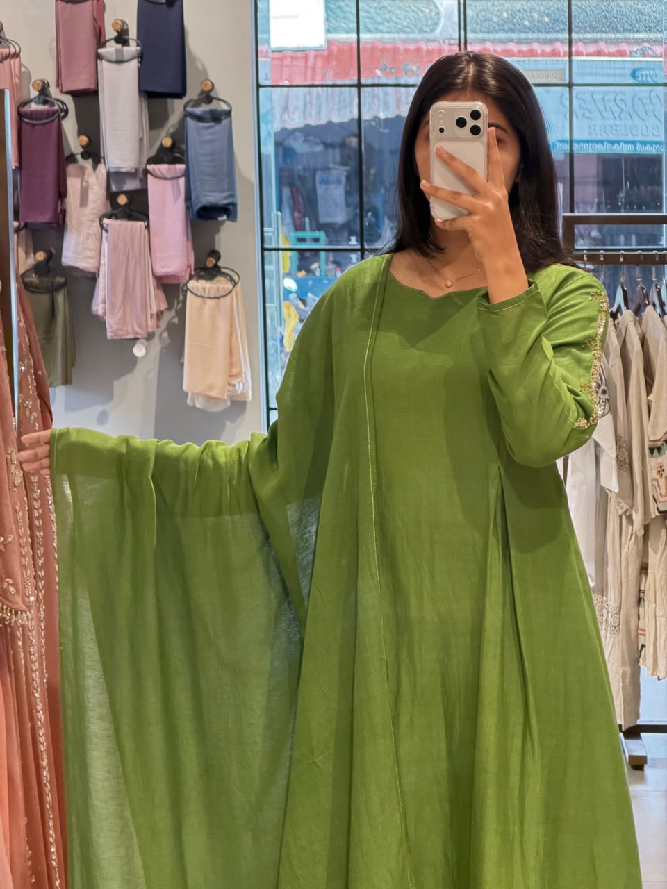 ELEGANT PISTACHIO  GREEN MUSILN SET