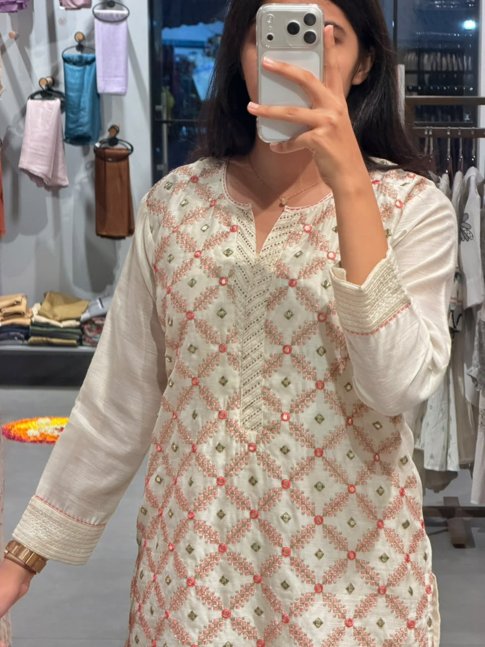 Chanderi Silk Elegance with Coral Pink Dupatta ✨